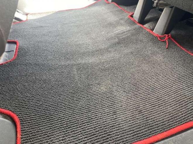 N-BOXカスタムG ターボ Lパッケージ 2トーンカラースタイル 4WD　1年走行距離無制限保証/Bluetooth/フルセグTV/両側パワースライドドア/バックカメラ/純正エンジンスターター/純正プレミアムインターナビ/ハーフレザーシート/前席シートヒータ/HID/車検整備2年付/修復歴無し 660