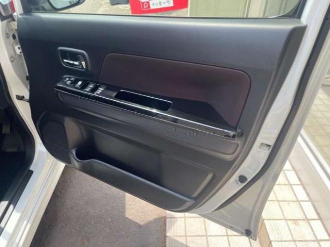 ワゴンRスティングレー ハイブリッド T 4WD　1年保証付/Bluetooth/ナビ・フルセグ/バックカメラ/ターボ/禁煙車/クルーズコントロール 660