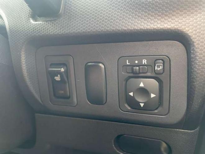 eKスポーツR 4WD　1年走行距離無制限保証/インタークーラーターボ/4速AT/キーレス/HIDヘッドライト/シートヒーター/走行69000キロ/車検整備付/法定整備/修復歴無し/禁煙車 660