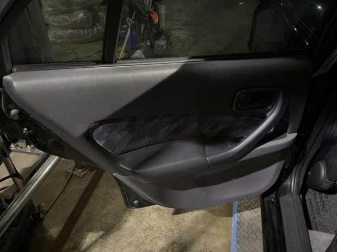 スカイライン2.5 25GT　検新規(2年付)市内コ・ミ・コ・ミ 2WD 2500