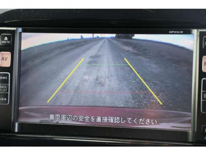 ジューク1.6 16GT FOUR 4WD　検2年　バックカメラ　自社　ローンカノウ 1600