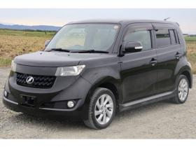 bB　1.3 Z エアロGパッケージ 4WD　検2年　自社　ローンカノウ 1300