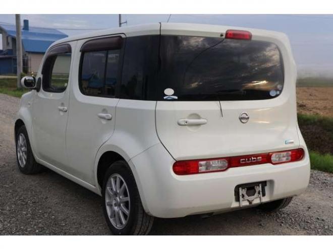 キューブ1.5 15X FOUR 4WD　検2年　スマートキー　自社 ローンカノウ 1500