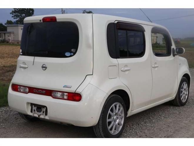 キューブ1.5 15X FOUR 4WD　検2年　スマートキー　自社 ローンカノウ 1500