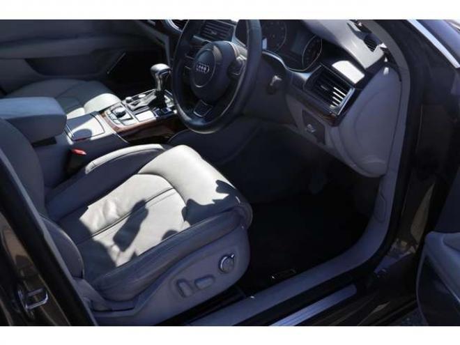 アウディA7スポーツバック 3.0 TFSI クワトロ 4WD　検2年　クルコン　シートヒーター 正規輸入車 3000