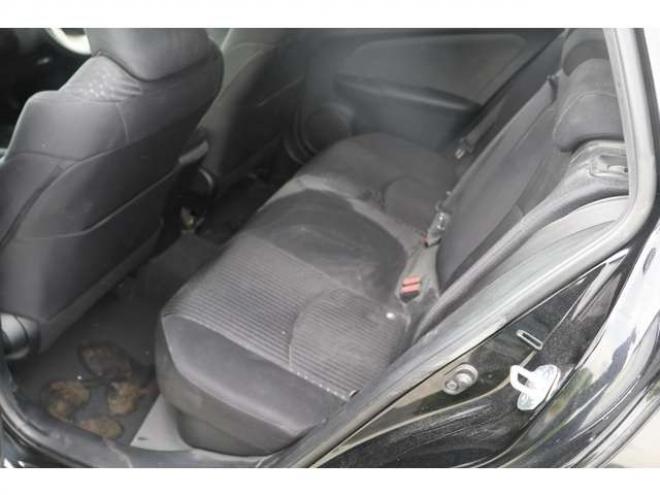 プリウス1.8 S E-Four 4WD　検2年　バックモニター 1800