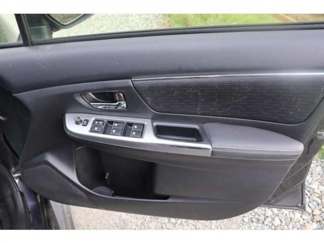 レヴォーグ1.6 GT アイサイト 4WD　検2年　スマートキー　自社 ローンカノウ 1600