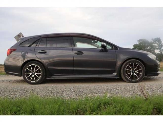 レヴォーグ1.6 GT アイサイト 4WD　検2年　スマートキー　自社 ローンカノウ 1600