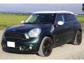 ミニ　クロスオーバー クーパーS オール4　検R8/3　自社　ローンカノウ　社外ナビ 正規輸入車 4WD 1600