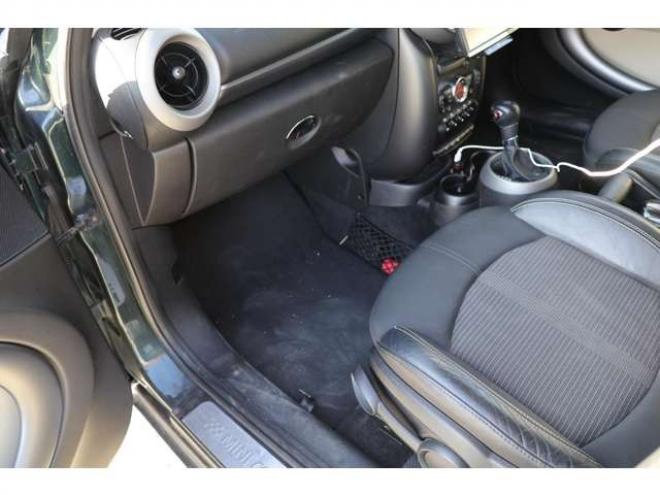 ミニクロスオーバー クーパーS オール4　検R8/3　自社　ローンカノウ　社外ナビ 正規輸入車 4WD 1600