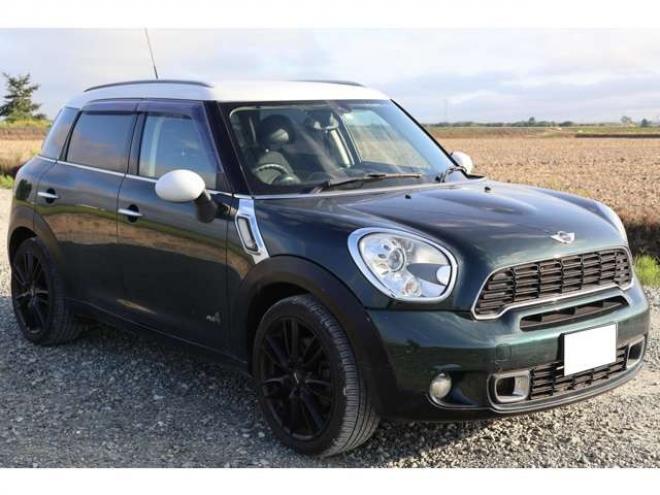 ミニクロスオーバー クーパーS オール4　検R8/3　自社　ローンカノウ　社外ナビ 正規輸入車 4WD 1600