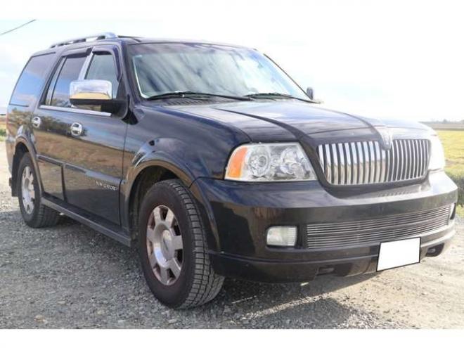 リンカーンナビゲーター 5.4 4WD　検1年　買取直販 正規輸入車 5400