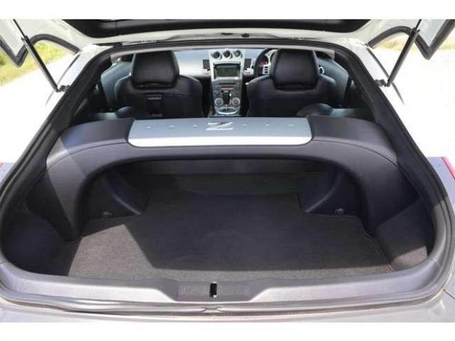 フェアレディZ3.5 バージョン T　検R8/11　自社　ローンカノウ　黒革シート 2WD 3500