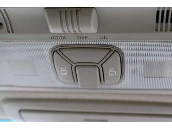 エスティマ2.4 アエラス 4WD　検2年　エンスタ　両側電スラ　自社　ローンカノウ 2400