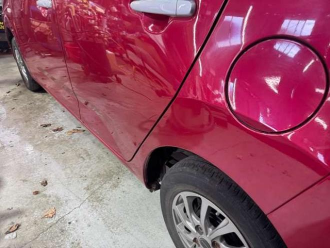 ミライース L SAIII 4WD　夏冬タイヤ　ナビ　TV　12ヶ月点検済　下廻り防錆塗装済 660