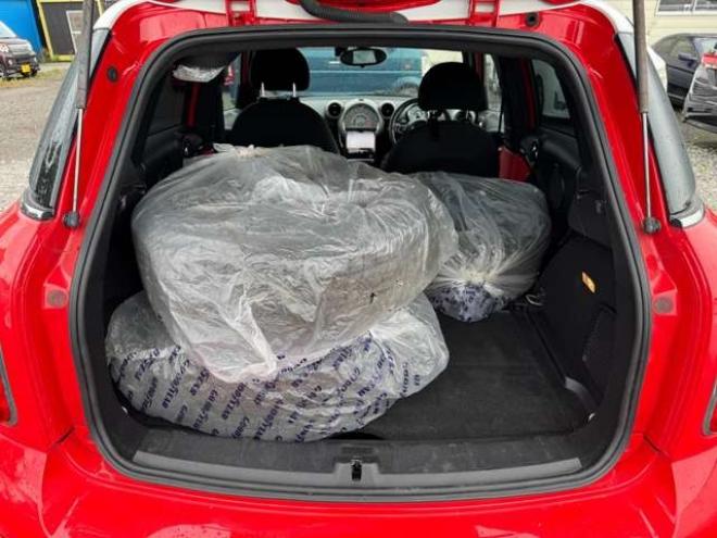 ミニクロスオーバー クーパーS オール4　夏冬タイヤ　ナビ　TV　Bluetooth 正規輸入車 4WD 1600