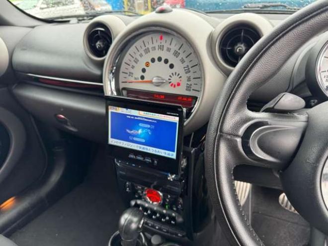 ミニクロスオーバー クーパーS オール4　夏冬タイヤ　ナビ　TV　Bluetooth 正規輸入車 4WD 1600