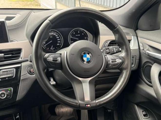 BMWX2 xドライブ18d MスポーツX ディーゼルターボ 4WD　本革　ナビ　Bカメラ 正規輸入車 2000