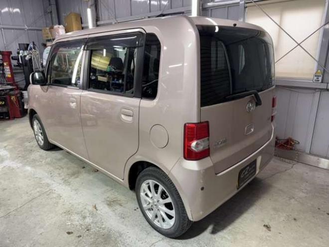 ピクシススペースX 4WD　12ヵ月点検済　下廻り防錆塗装済　エコアイドル　Bluetooth 660