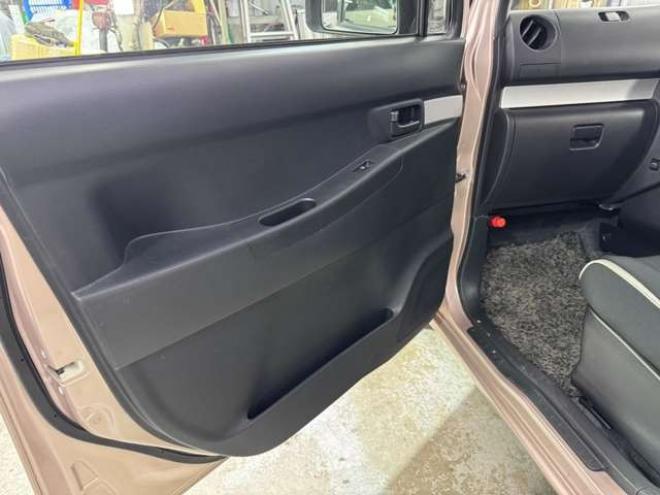 ピクシススペースX 4WD　12ヵ月点検済　下廻り防錆塗装済　エコアイドル　Bluetooth 660