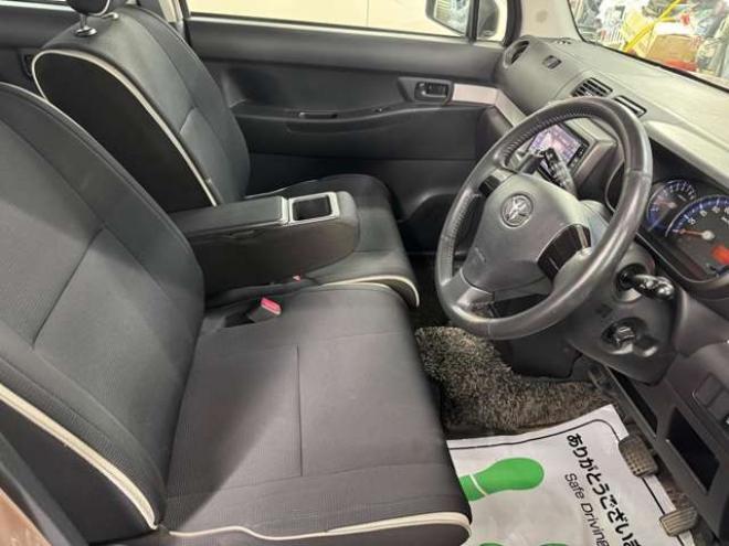 ピクシススペースX 4WD　12ヵ月点検済　下廻り防錆塗装済　エコアイドル　Bluetooth 660