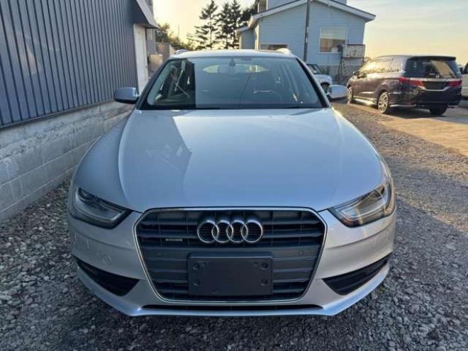 アウディA4アバント 2.0 TFSI クワトロ 4WD　ナビ　TV　Bカメラ　Bluetooth　アイドリングストップ 正規輸入車 2000