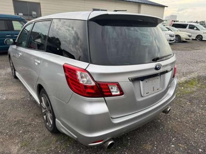 エクシーガ2.0 GT 4WD　パノラマルーフ　ナビ　TV　Bカメラ 2000