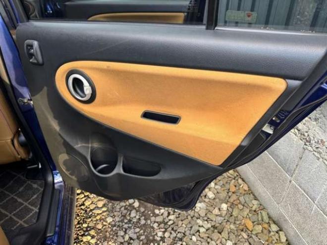 ミラジーノプレミアムX 4WD　12ヵ月点検済　下廻り防錆塗装済　ウッドステア 660