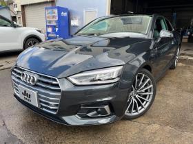 アウディ　A5 2.0 TFSI クワトロ スポーツ 4WD　ガラスルーフ・グレーレザー・バーチャルコックピット・純正ナビ・地デジ・純正19AW・マトリクスヘッドライト・法定12ヵ月点検整備付 正規輸入車 2000