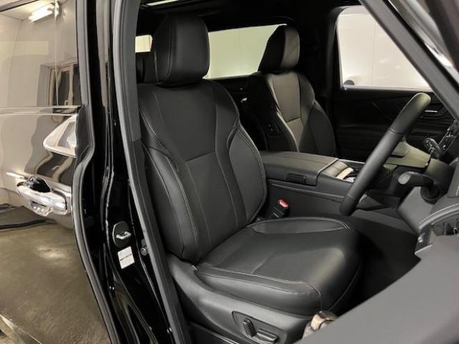 アルファードＺ　本州仕入　寒冷地仕様　禁煙車　トヨタセーフティセンス　左右独立ムーンルーフ　レーダークルーズ　レーントレーシング　純正１８インチＡＷ　ＴＯＹＯ製新品スタッドレスタイヤ　純正ナビ（フルセグ地デジ　Ｂｌｕｅｔｏｏｔｈ　Ｍｉｒａｃａｓｔ）＋バックカメラ＋全方位カメラ　両側パワースライドドア　パワーバックドア　純正ブラックレザーシート　電動オットマン　ＬＥＤヘッドライト　デジタルインナーミラー　ステアリングヒーター　シートヒーター＆クーラー　ＥＴＣ  4WD 2500 5Dr