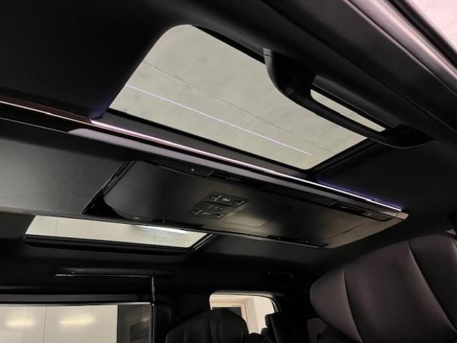 アルファードＺ　本州仕入　寒冷地仕様　禁煙車　トヨタセーフティセンス　左右独立ムーンルーフ　レーダークルーズ　レーントレーシング　純正１８インチＡＷ　ＴＯＹＯ製新品スタッドレスタイヤ　純正ナビ（フルセグ地デジ　Ｂｌｕｅｔｏｏｔｈ　Ｍｉｒａｃａｓｔ）＋バックカメラ＋全方位カメラ　両側パワースライドドア　パワーバックドア　純正ブラックレザーシート　電動オットマン　ＬＥＤヘッドライト　デジタルインナーミラー　ステアリングヒーター　シートヒーター＆クーラー　ＥＴＣ  4WD 2500 5Dr