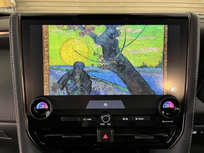 アルファードＺ　本州仕入　寒冷地仕様　禁煙車　トヨタセーフティセンス　左右独立ムーンルーフ　レーダークルーズ　レーントレーシング　純正１８インチＡＷ　ＴＯＹＯ製新品スタッドレスタイヤ　純正ナビ（フルセグ地デジ　Ｂｌｕｅｔｏｏｔｈ　Ｍｉｒａｃａｓｔ）＋バックカメラ＋全方位カメラ　両側パワースライドドア　パワーバックドア　純正ブラックレザーシート　電動オットマン　ＬＥＤヘッドライト　デジタルインナーミラー　ステアリングヒーター　シートヒーター＆クーラー　ＥＴＣ  4WD 2500 5Dr