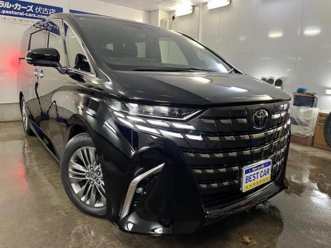 アルファードＺ　本州仕入　寒冷地仕様　禁煙車　トヨタセーフティセンス　左右独立ムーンルーフ　レーダークルーズ　レーントレーシング　純正１８インチＡＷ　ＴＯＹＯ製新品スタッドレスタイヤ　純正ナビ（フルセグ地デジ　Ｂｌｕｅｔｏｏｔｈ　Ｍｉｒａｃａｓｔ）＋バックカメラ＋全方位カメラ　両側パワースライドドア　パワーバックドア　純正ブラックレザーシート　電動オットマン　ＬＥＤヘッドライト　デジタルインナーミラー　ステアリングヒーター　シートヒーター＆クーラー　ＥＴＣ  4WD 2500 5Dr