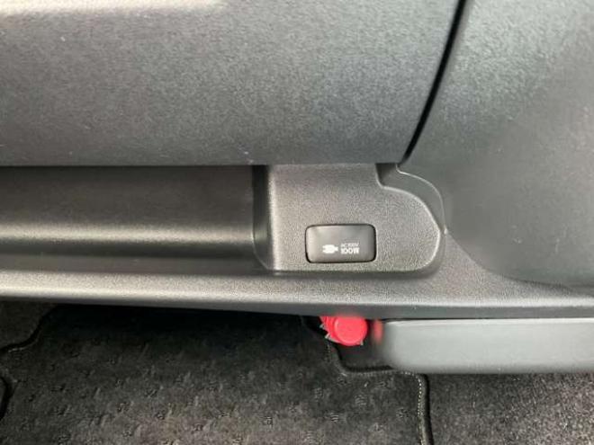 ハイエースバン2.8 スーパーGL ダークプライムII ロングボディ ディーゼルターボ 4WD　モデリスタフロントスポイラー　ワーク18インチAW　8インチナビTV 両側電動パワースライドドア 415COBRAフラットキット(ベッドキット) 2800