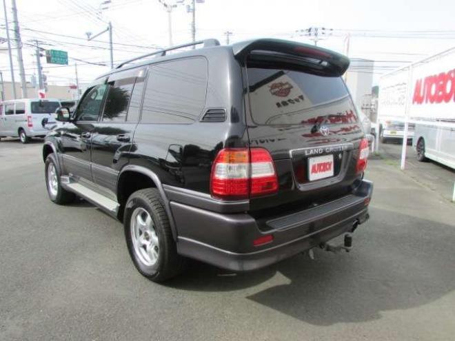 ランドクルーザー100 4.2 VXリミテッド Gセレクション ツーリングエディション ディーゼルターボ 4WD　クルーズコントロール/シートヒーター/パワーシート/ETC/社外ナビ/フルセグTV/バックカメラ/ヒッチメンバー/GANADORマフラー 4200