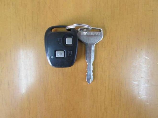 ハイゼットカーゴ スローパー(リアシートレス)+　折り畳み補助シート 福祉車両 4WD 660