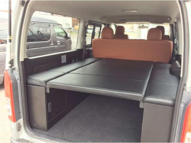 ハイエースバン3.0 スーパーGL ロング ディーゼルターボ 4WD　リアヒーター&クーラー　キーレス　ETC　電動格納ミラー　デュアルエアコン　ベッドキッド　フロントフォグランプ　clarionSDナビ(NXL13)　AUX　Bluetooth　USB　16インチAW 3000