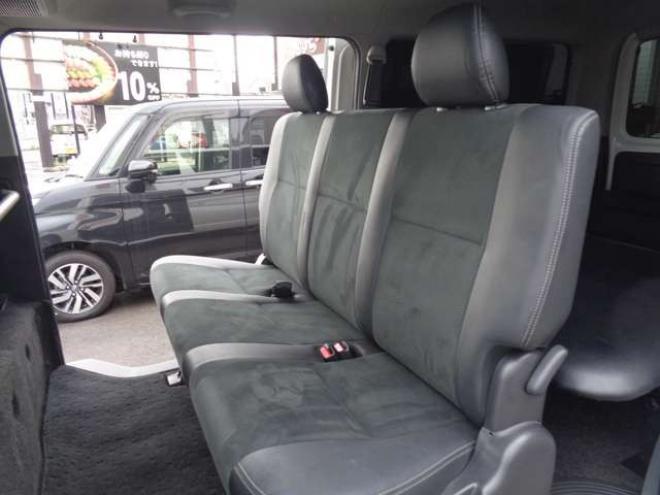 ハイエースバン3.0 スーパーGL ダークプライム ロングボディ ディーゼルターボ 4WD　ワンオーナー　R6年タイミングベルト交換済　スマートキー　　社外ナビ　バックカメラ　フロント・サイドカメラ　バッドラッカー17インチアルミホイール　バッドフェイスボンネット 3000