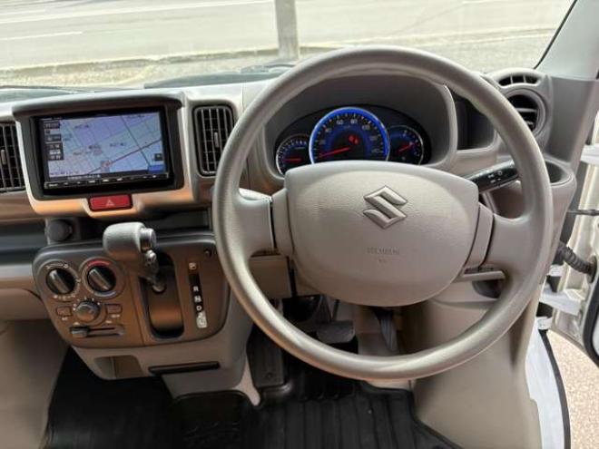 エブリィジョイン ターボ ハイルーフ 4WD　革調シートカバー　Body Lineベッドキッド　デイトナ15インチAW　キーレス　バックカメラ　Panasonicメモリナビ　Bluetooth　FM/AM　横滑り防止　衝突被害軽減システム　フォグランプ 660