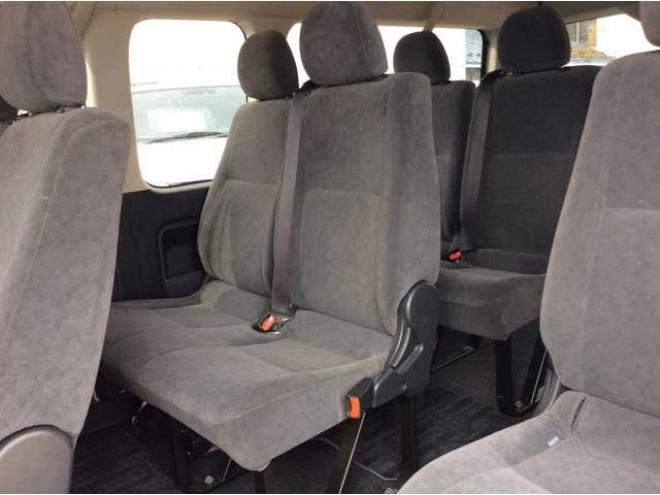 ハイエース2.7 グランドキャビン 4WD　片側パワースライドドア　前後ドライブレコーダー　リアヒーター&クーラー　キーレス　横滑り防止　純正ナビ　ワンセグTV　Bluetooth　CD　FM/AM　ETC　15インチAW　電動格納ミラー　バックカメラ 2700