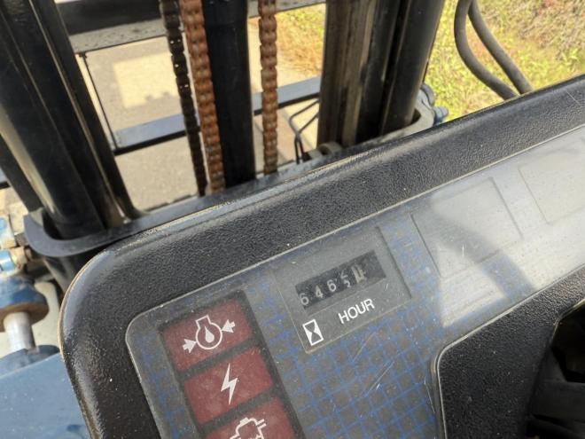 フォークリフトサイドシフト付き！フォークリフト コマツ FD25H-11 2.5トン ディーゼル