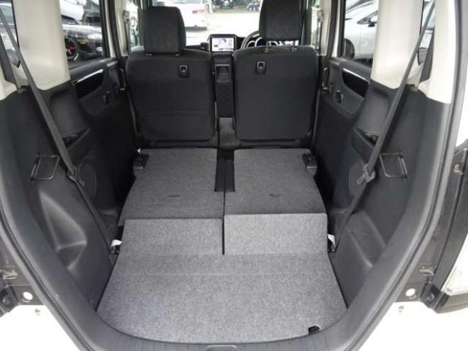 N-BOXカスタムG ターボSSパッケージ 4WD　本州仕入・ナビ・TV・Bluetooth・バックカメラ・ETC・両側パワスラ・禁煙車・シートヒーター 660