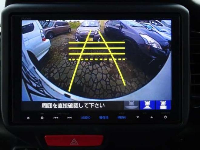 N-BOXカスタムG ターボSSパッケージ 4WD　本州仕入・ナビ・TV・Bluetooth・バックカメラ・ETC・両側パワスラ・禁煙車・シートヒーター 660