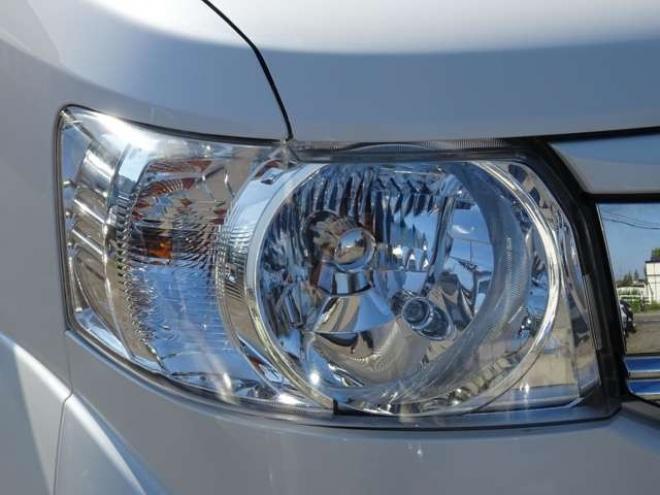 N-BOXスラッシュ X 4WD　ナビ・TV・バックカメラ・Bluetooth・禁煙車・エンジンスターター・シートヒーター 660