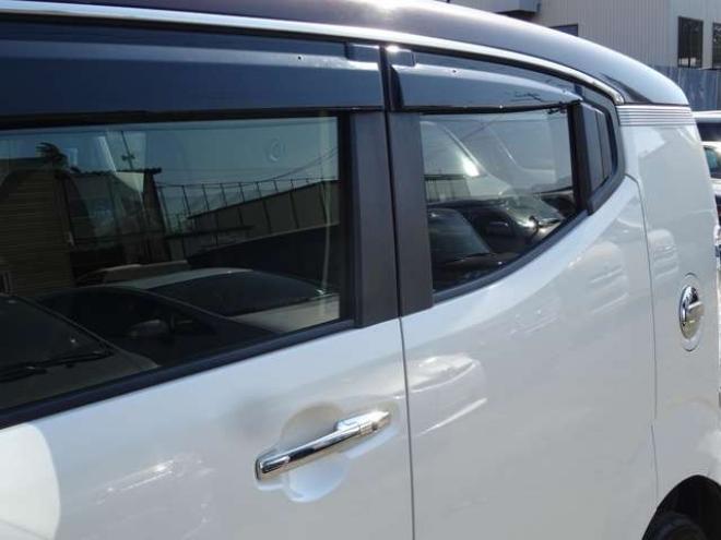 N-BOXスラッシュ X 4WD　ナビ・TV・バックカメラ・Bluetooth・禁煙車・エンジンスターター・シートヒーター 660