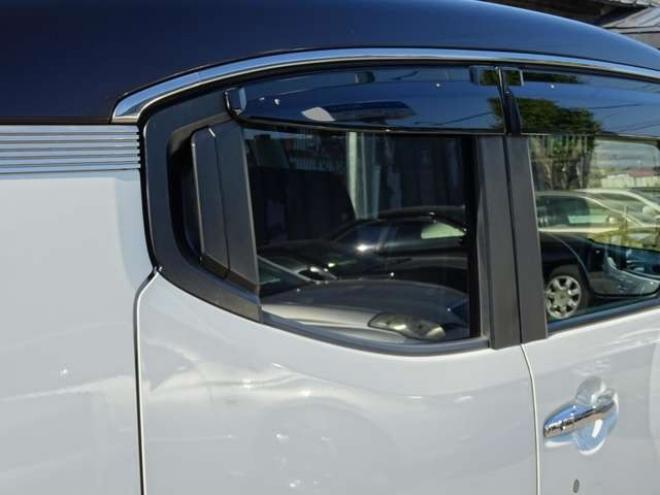 N-BOXスラッシュ X 4WD　ナビ・TV・バックカメラ・Bluetooth・禁煙車・エンジンスターター・シートヒーター 660