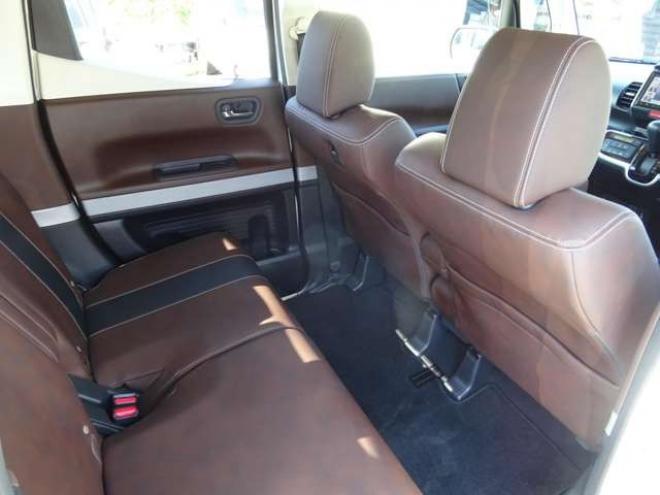 N-BOXスラッシュ X 4WD　ナビ・TV・バックカメラ・Bluetooth・禁煙車・エンジンスターター・シートヒーター 660