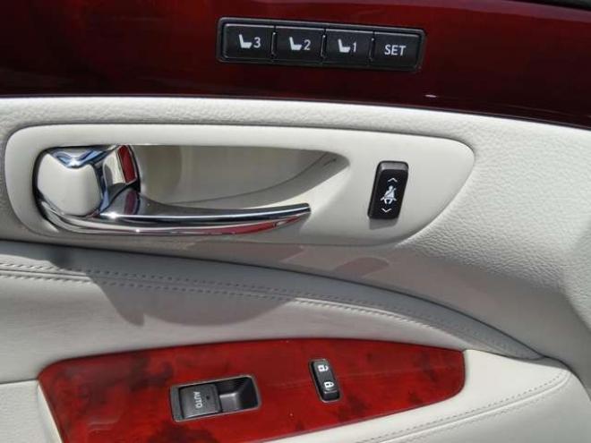 レクサスLSハイブリッド 600h バージョンS Iパッケージ 4WD　 5000