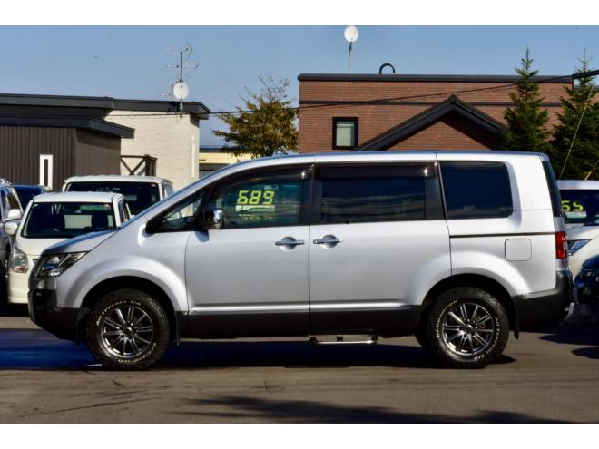 デリカD:5　Chamonix　４WD　本州仕入　車検２年付　両側パワースライド　ステップ付　フリップダウンモニター　寒冷地仕様