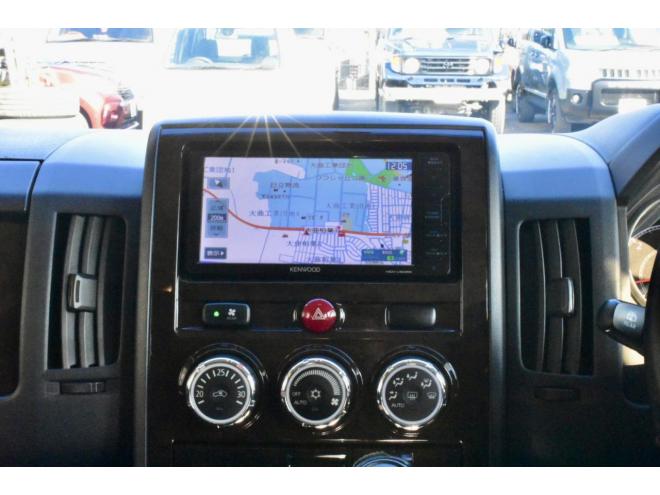 デリカD:5　Chamonix　４WD　本州仕入　車検２年付　両側パワースライド　ステップ付　フリップダウンモニター　寒冷地仕様